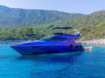 Karran Yacht